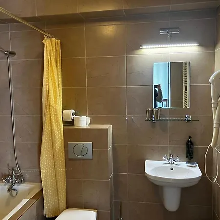 Konukevi U Kota Wasyla 4*